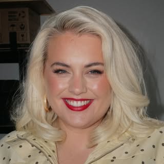 Felicity Hayward profile